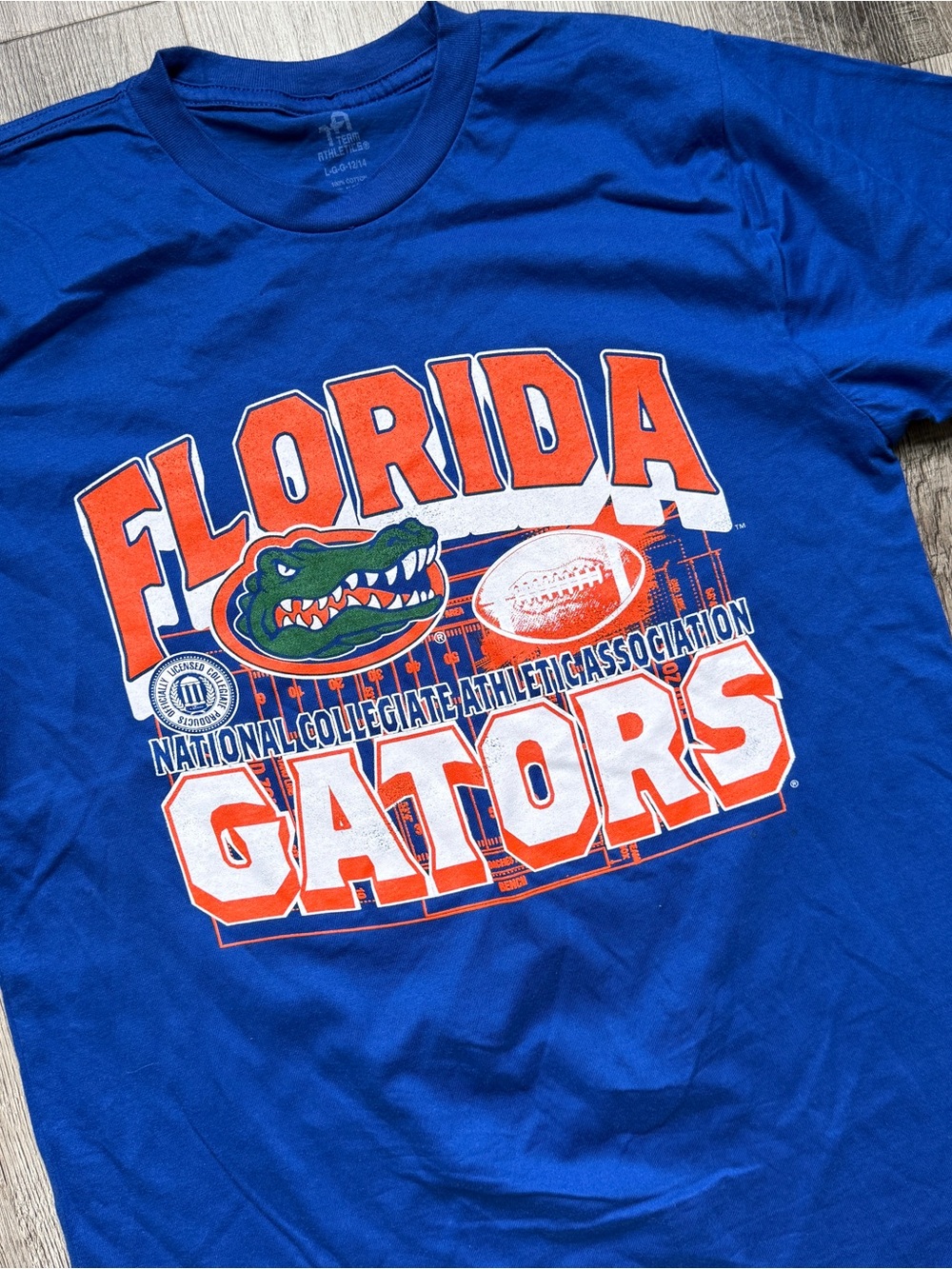 Team Athletics Florida Gators NCAA Blue Graphic T-Shirt, Size L - 0210
